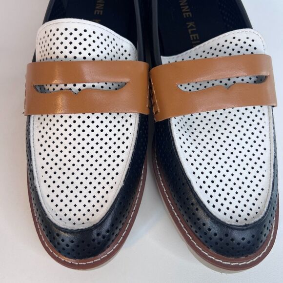 Anne Klein Emmy Lou Perforated Color Block Slip On Loafer Size 9 Casual - Picture 7 of 11